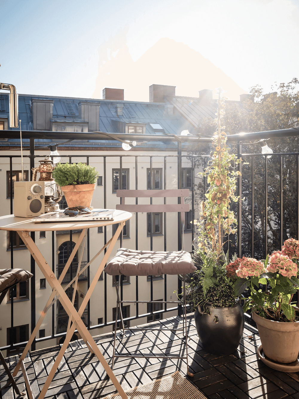 5 Authentic Ways To Style A Balcony