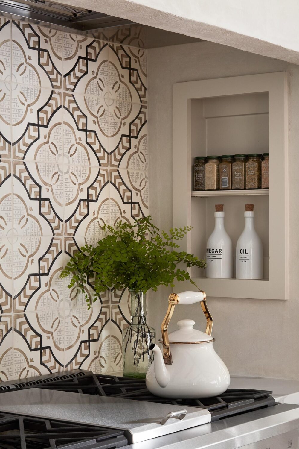 5 Inspiring Takes on Shabby Chic Interior